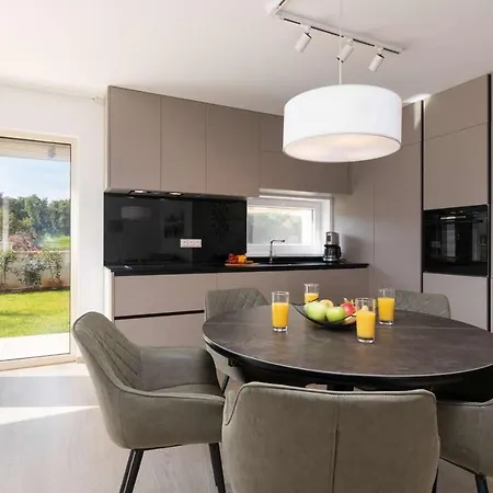 Alina Holiday home