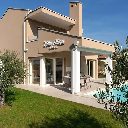 Holiday home Alina