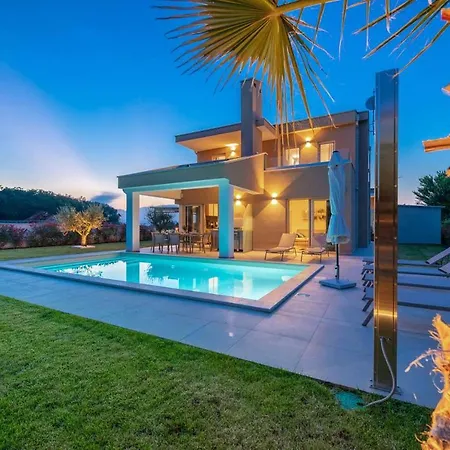 Holiday home Alina Porec